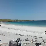 Burren House דירה ליסדונורנה