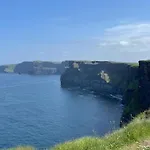 Burren House * ליסדונורנה